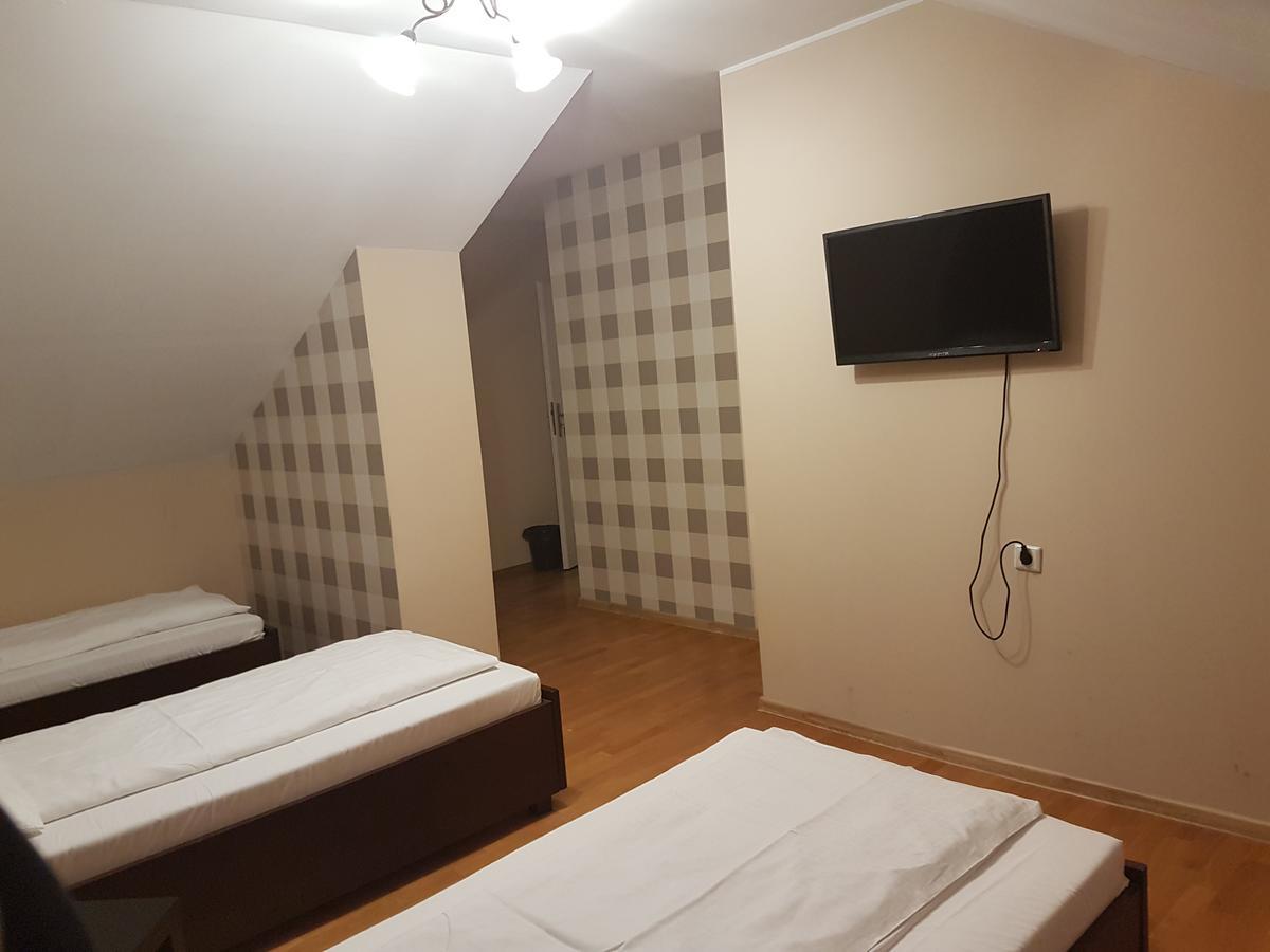 Duszka Hostel Βαρσοβία Εξωτερικό φωτογραφία